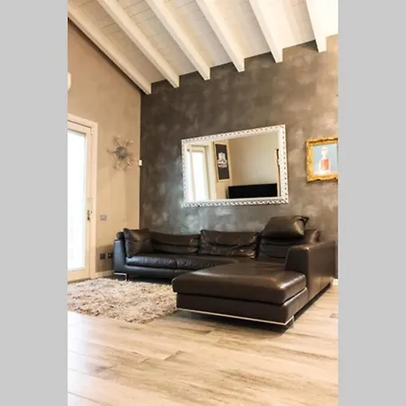 Hassler Ferienhaus Padenghe sul Garda